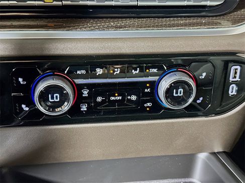 New 2026 Chevrolet Silverado 2500 LT w/ Texas Edition image 10