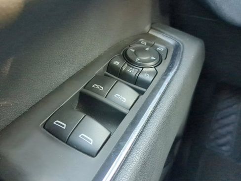 Used 2024 Chevrolet Silverado 3500 High Country image 13