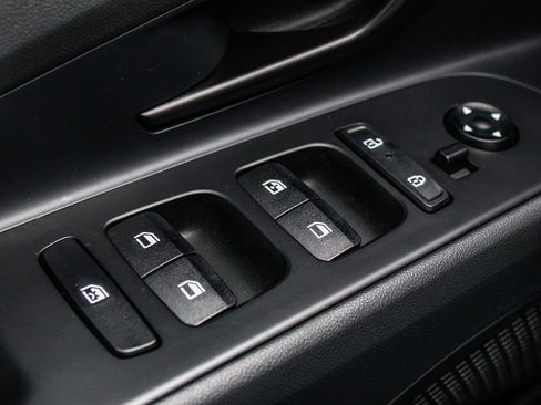 Used 2024 Hyundai Elantra N image 10