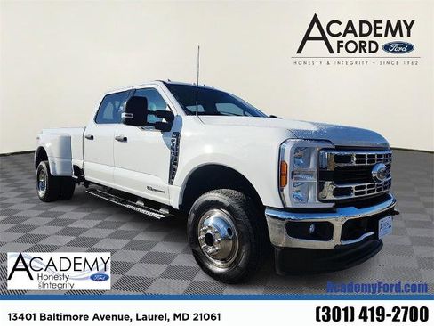 Certified 2024 Ford F350 XLT image 1