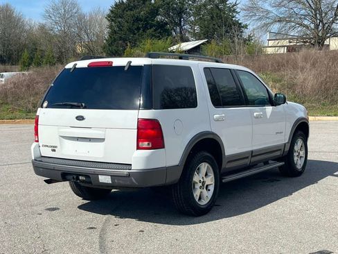 Used 2004 Ford Explorer Sport XLT image 5