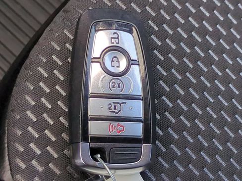 Used 2024 Ford Escape ST-Line w/ Tech Pack #1 AWD/4WD image 34