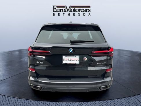 Used 2024 BMW X5 xDrive40i w/ M Sport Package AWD/4WD image 4