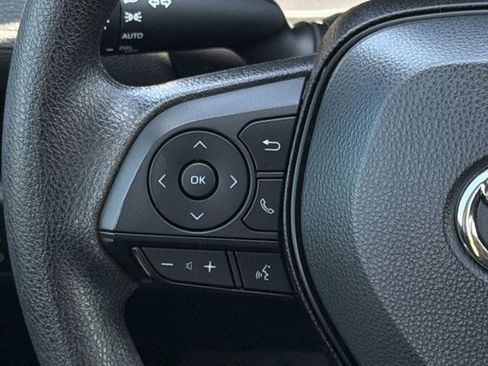 Certified 2022 Toyota RAV4 XLE w/ Convenience Package image 14