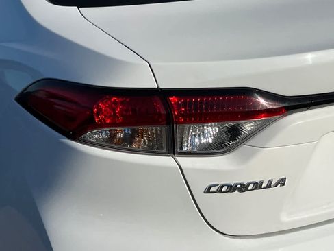 Used 2023 Toyota Corolla LE FWD image 20