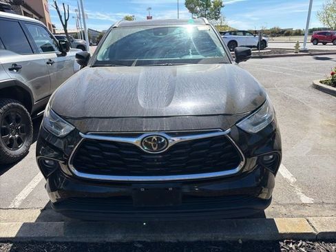 Used 2023 Toyota Highlander Limited image 13