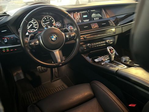Used 2016 BMW 535i Sedan image 18