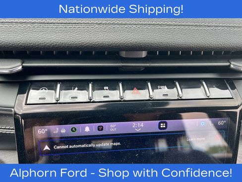 Used 2023 Jeep Grand Cherokee Limited AWD/4WD image 17