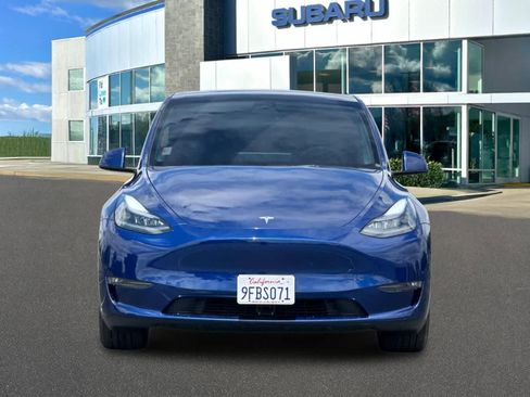 Used 2023 Tesla Model Y Long Range AWD/4WD image 10