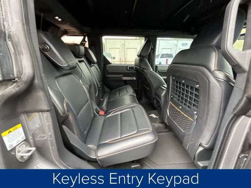 Used 2022 Ford Bronco Badlands image 21