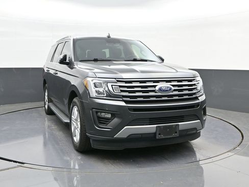 Used 2018 Ford Expedition XLT w/ Equipment Group 202A image 22