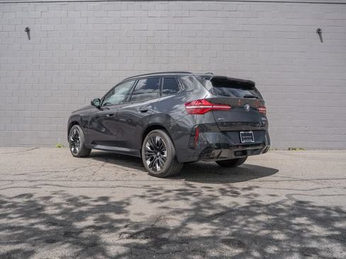 Used 2025 BMW X3 xDrive30i w/ Premium Package AWD/4WD image 3