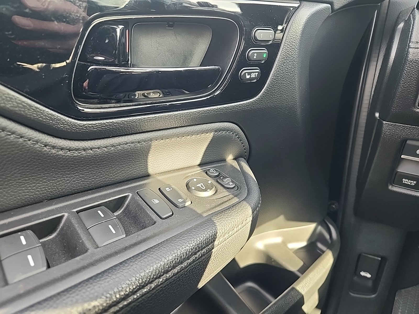 Used 2022 Honda Odyssey Elite image 14