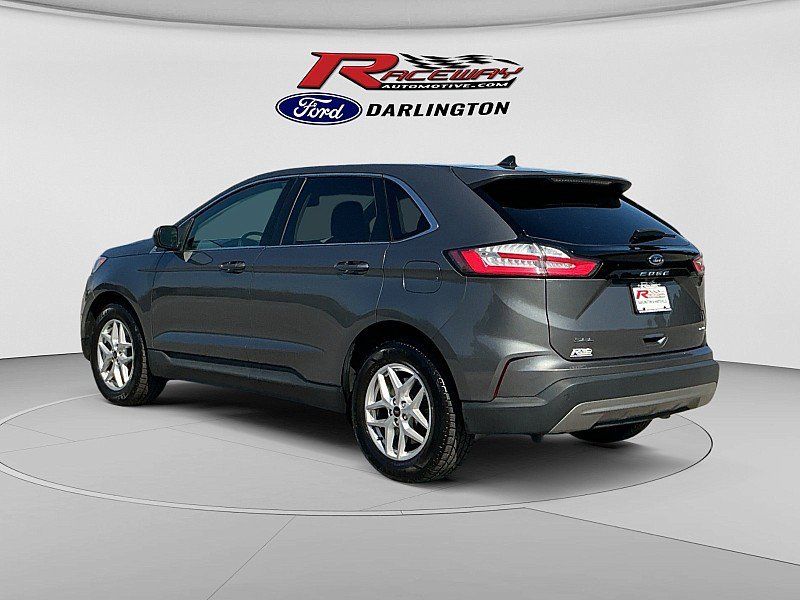 Used 2024 Ford Edge SEL AWD/4WD image 3