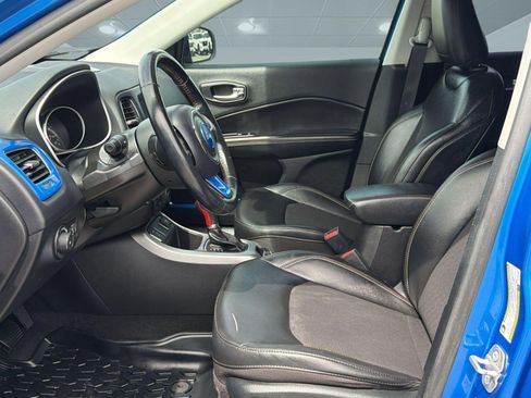 Used 2020 Jeep Compass Latitude FWD image 5