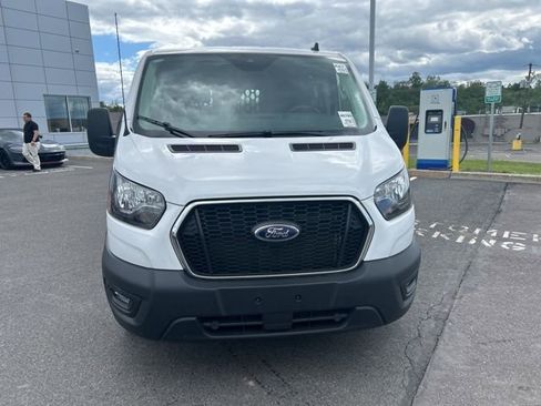 Used 2025 Ford Transit 250 Low Roof w/ Exterior Upgrade Package RWD image 9