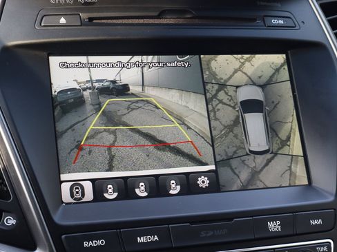 Used 2018 Hyundai Santa Fe Sport w/ 2.0T Ultimate Tech Package 05 image 12