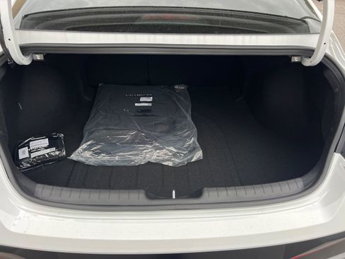 New 2026 Hyundai Elantra SEL Sport Premium FWD image 13