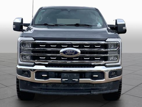 Used 2024 Ford F250 Lariat w/ Chrome Package AWD/4WD image 3