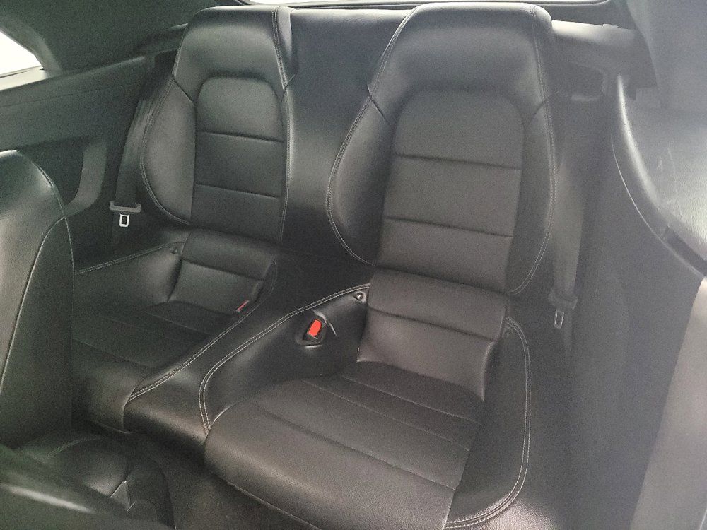 Used 2022 Ford Mustang Premium RWD image 18