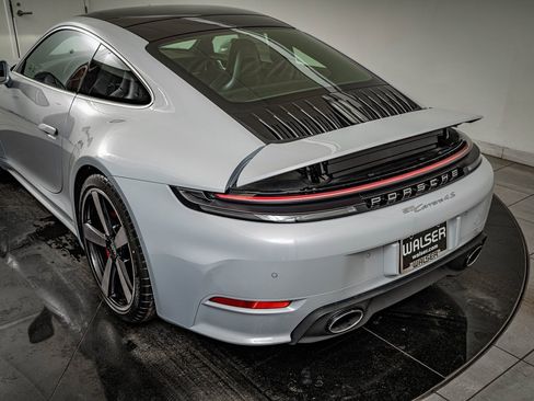 New 2026 Porsche 911 Carrera 4S image 29