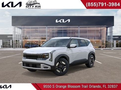 New 2027 Kia Seltos LX FWD image 1