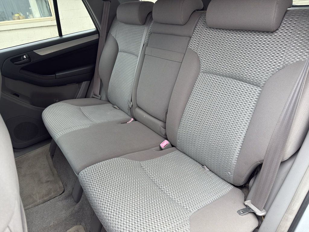 Used 2008 Toyota 4Runner SR5 AWD/4WD image 13