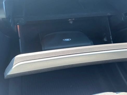 Used 2015 Ford Explorer XLT AWD/4WD image 11
