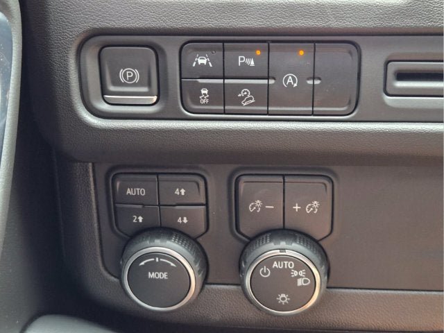 Certified 2023 Chevrolet Tahoe Z71 AWD/4WD image 32