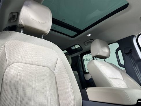 Used 2021 Land Rover Defender 110 S image 19