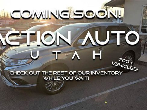 Used 2022 Mitsubishi Outlander SEL image 1