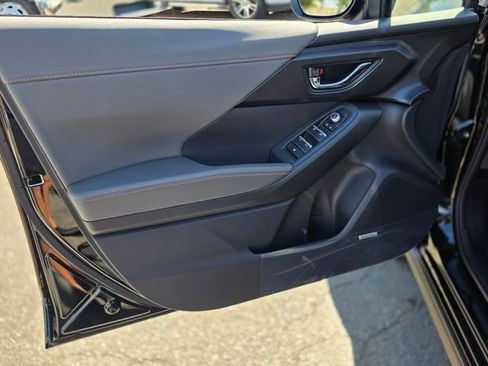 New 2026 Subaru Crosstrek 2.5i Limited w/ Crosstrek Mirror Package AWD/4WD image 17