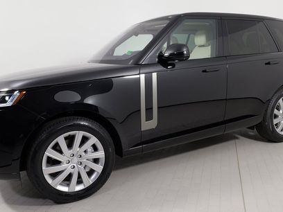 Used 2023 Land Rover Range Rover SE