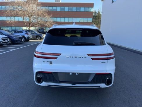 Used 2025 Genesis GV70 2.5T image 7