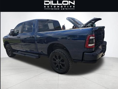 Used 2023 RAM 2500 Laramie w/ Night Edition AWD/4WD image 4