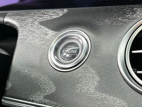 Used 2022 Mercedes-Benz E 350 Sedan image 20