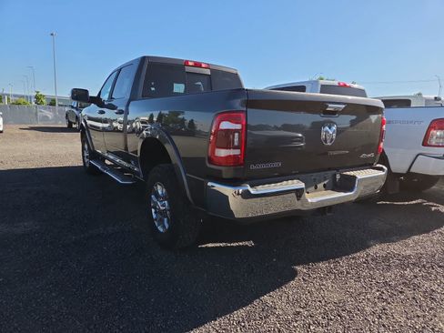 Used 2021 RAM 2500 Laramie AWD/4WD image 3