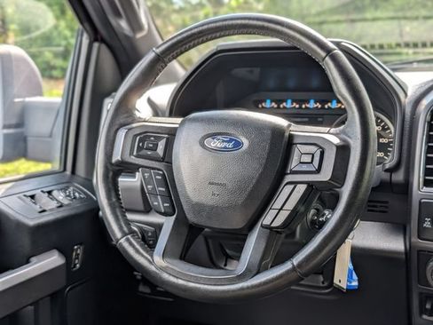 Used 2019 Ford F150 XLT w/ Equipment Group 302A Luxury AWD/4WD image 15
