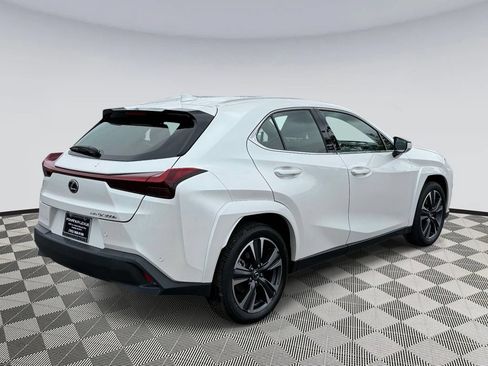Used 2025 Lexus UX 300h AWD w/ Accessory Package (Z1) image 2