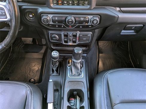 Used 2021 Jeep Gladiator Overland w/ Popular Equipment Package image 17