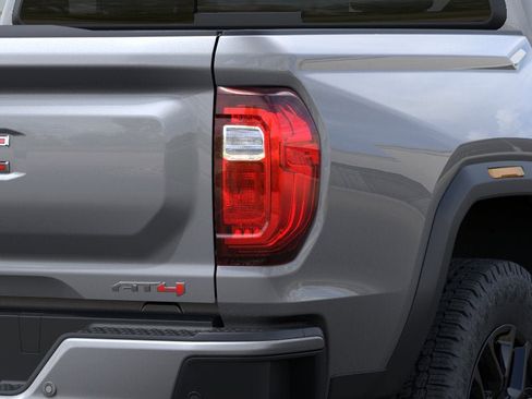 New 2026 GMC Canyon AT4 AWD/4WD image 35