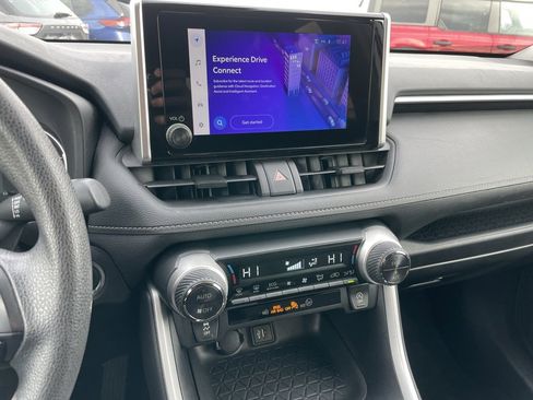 Used 2024 Toyota RAV4 XLE image 10