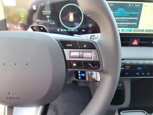 New 2025 Hyundai Ioniq 5 SEL image 27
