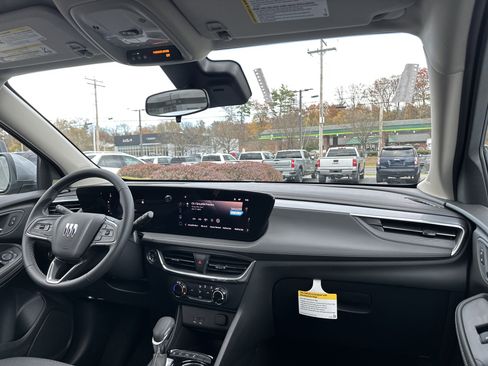 New 2026 Buick Encore GX Preferred image 16