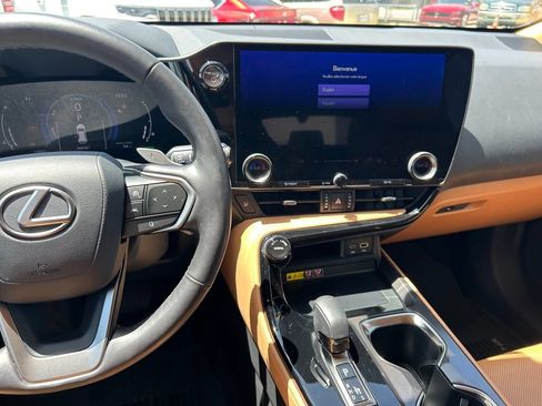 Used 2024 Lexus NX 350h AWD w/ Vision Package image 19