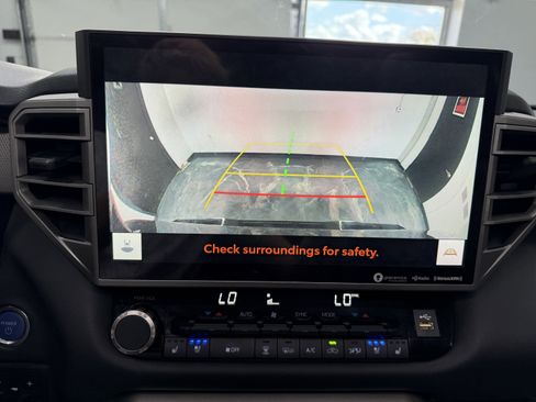 Used 2022 Toyota Tundra Limited image 20