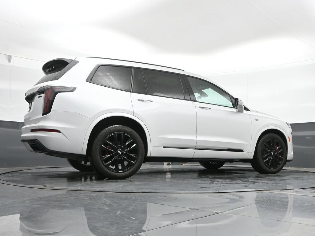 Used 2024 Cadillac XT6 Sport w/ LPO, ONYX Package AWD/4WD image 40