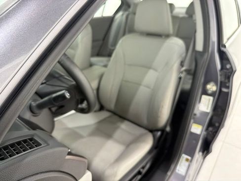 Used 2015 Honda Accord Touring image 13