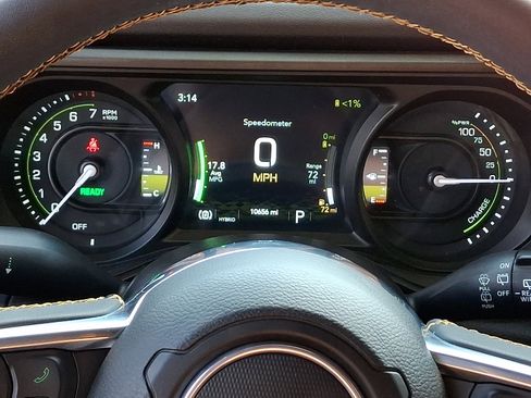 Used 2024 Jeep Wrangler Sahara w/ Safety Group image 20