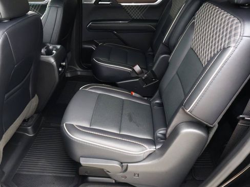 Used 2024 GMC Acadia Denali w/ Super Cruise Package AWD/4WD image 24